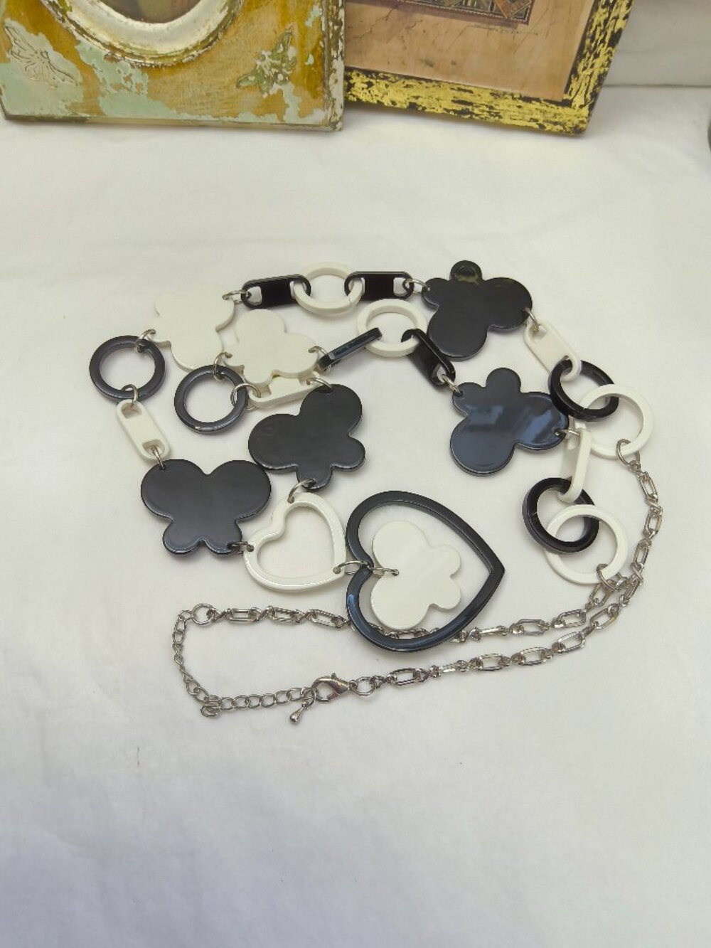 Black and White Acrylic Necklace with Hearts and Flowers